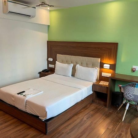 Hotel Byaris International By Bizzgrow Hotels Mumbai Exterior photo